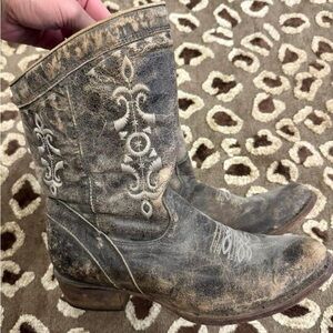 Corral boots size 10